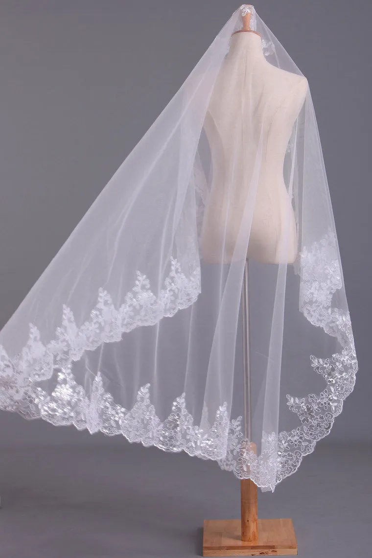 Gorgeous One-tier 60 inch Wedding Veils With Sequins Applique OV17