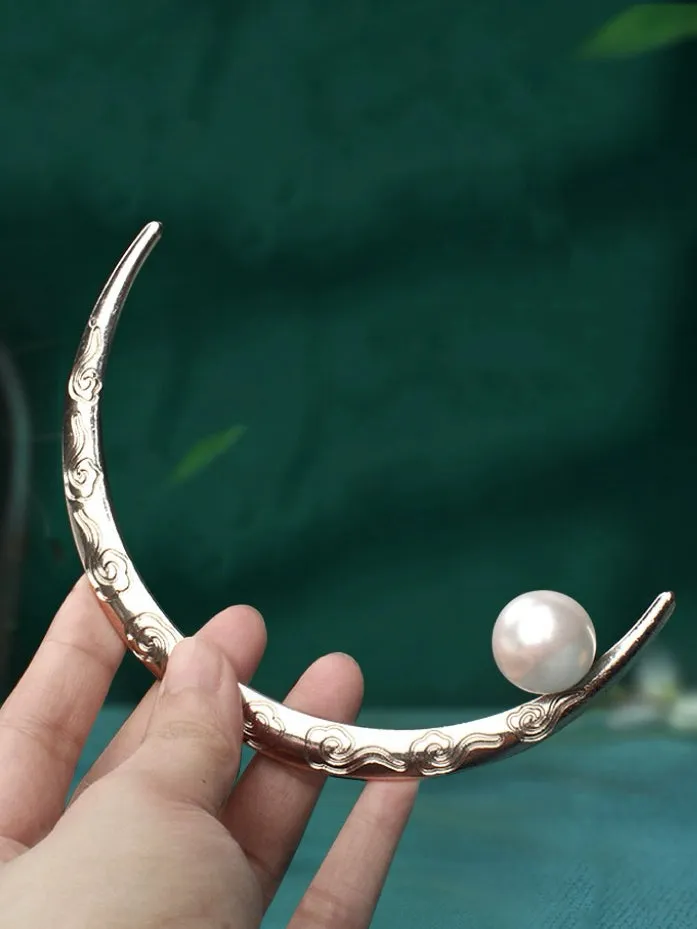 Hair Stick: Crescent